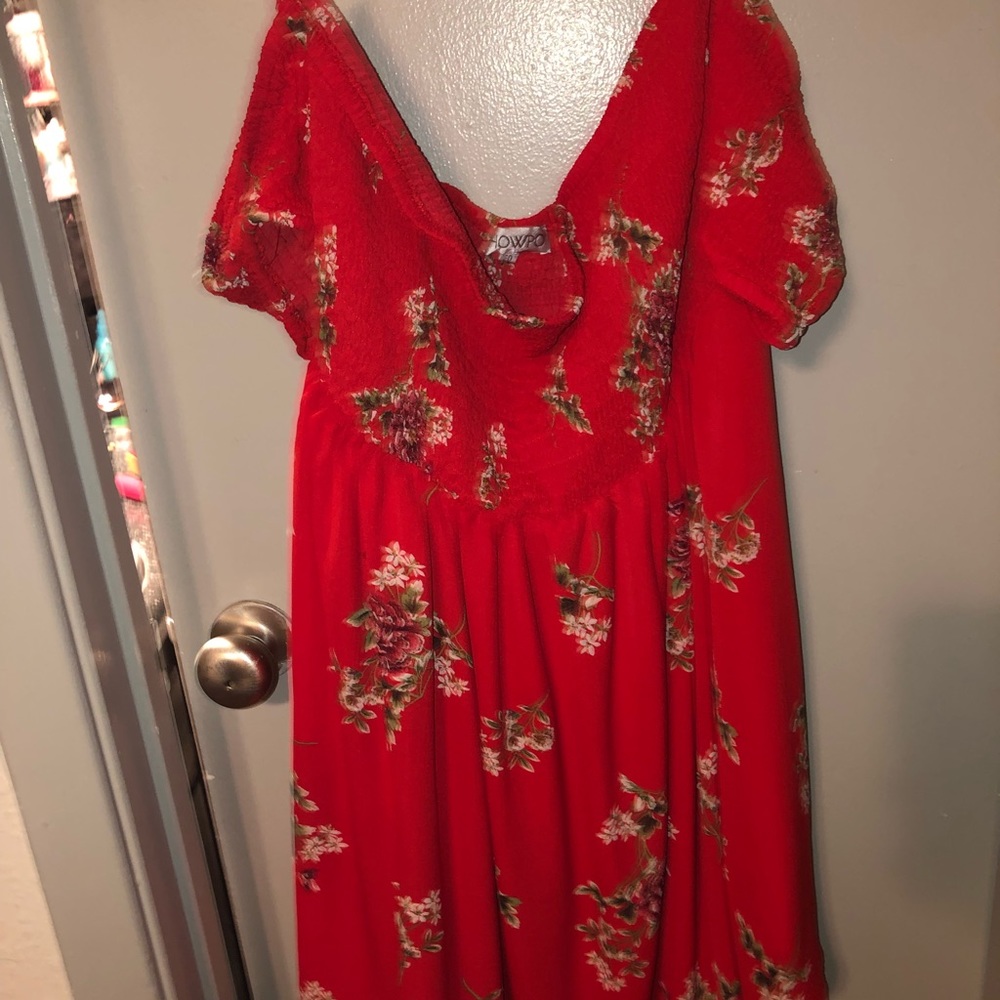 Red dress off shoulder size 20